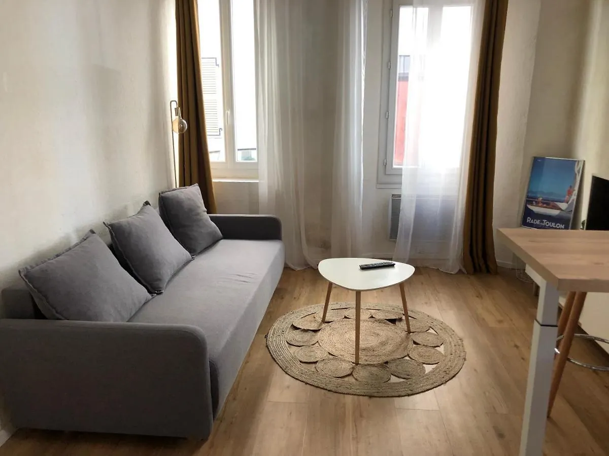 T2 50 M De La Mer Quartier Mourillon Toulon Apartment